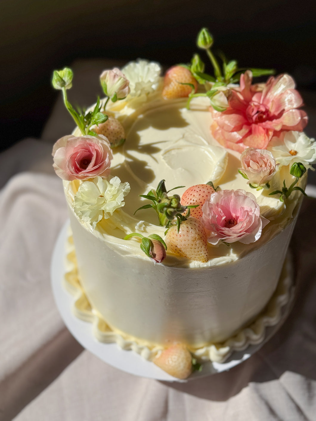 Spring garden cake