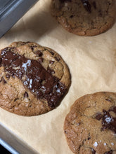 Load image into Gallery viewer, Brown butter sea salt chocolate chip cookies
