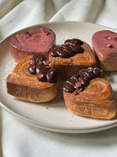 Load image into Gallery viewer, Heart shaped cream filled cruffins
